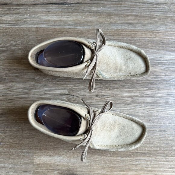 Clarks Wallabees 35385 Tan Leather Suede Chukka Boots Women’s Size 8 Gum Soles - Picture 2 of 10